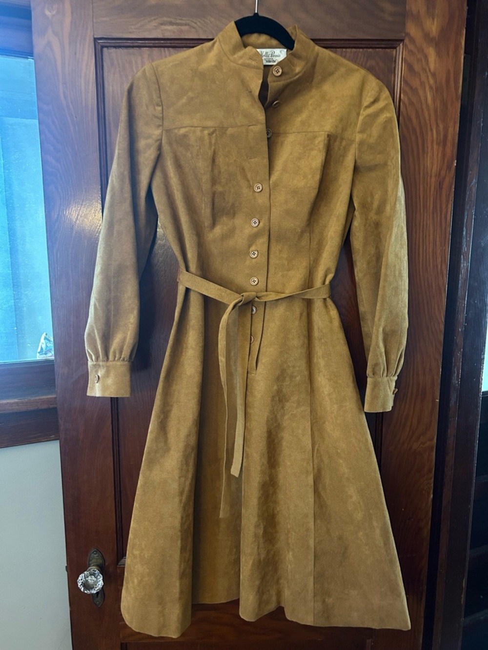 1970s Mollie Parnis Ultra Suede Tan Camel Shirt Dress Size 10